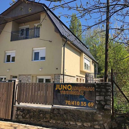 מישקולץ Juno Apartman Vendeghaz מראה חיצוני תמונה
