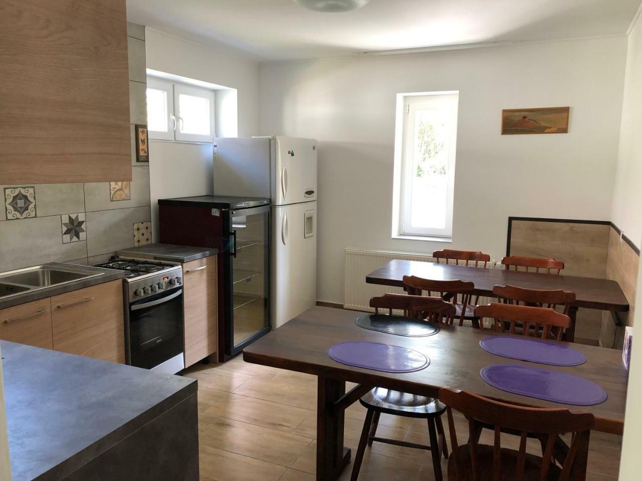 מישקולץ Juno Apartman Vendeghaz מראה חיצוני תמונה