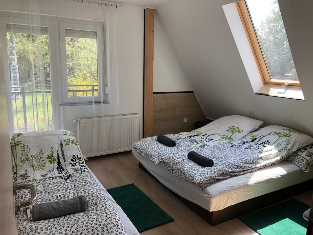 מישקולץ Juno Apartman Vendeghaz מראה חיצוני תמונה